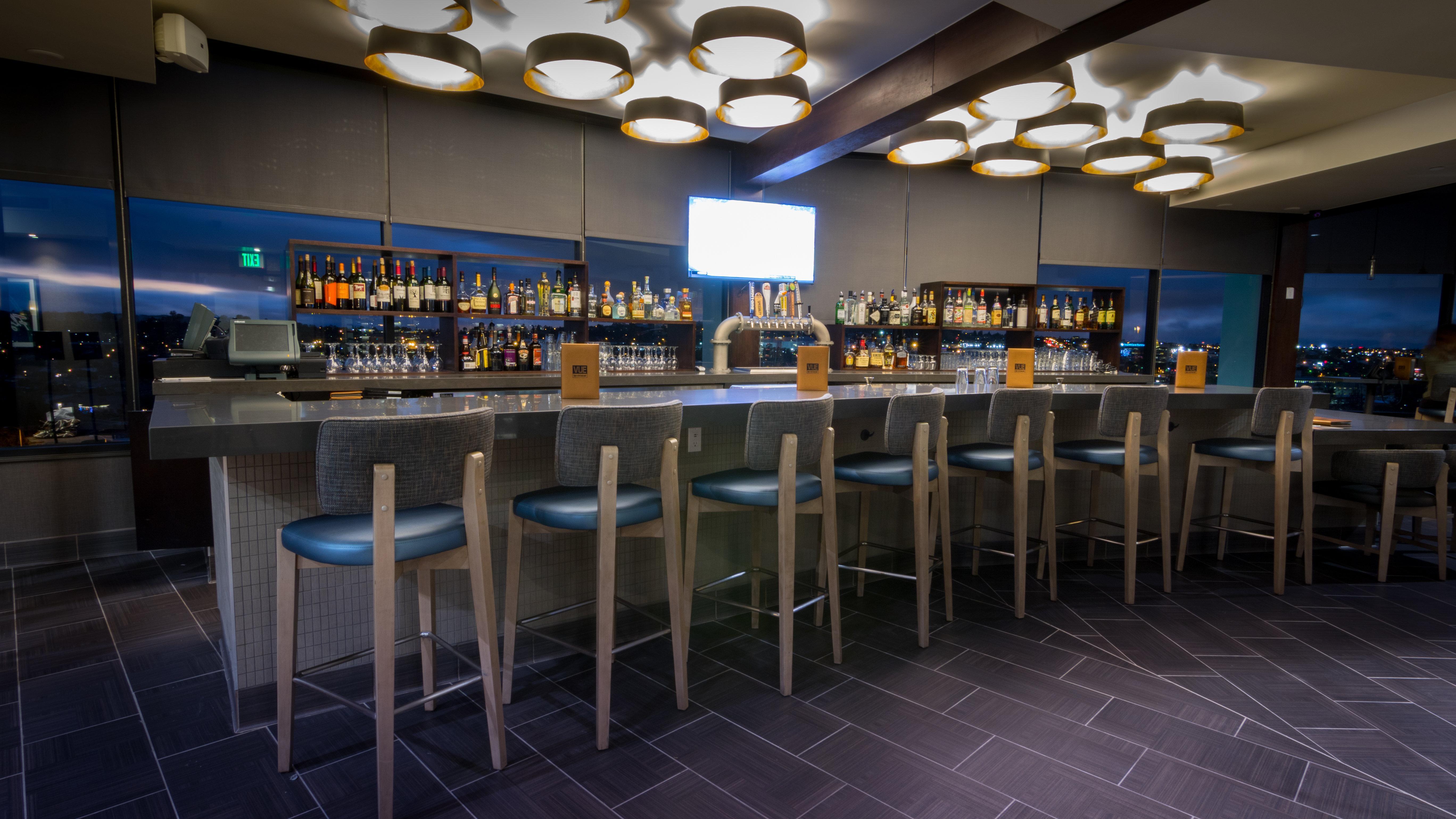 长滩机场假日酒店 外观 照片